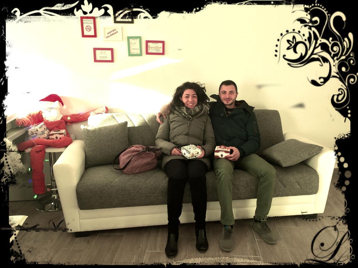 Rho Gloria 2 Otel Dış mekan fotoğraf