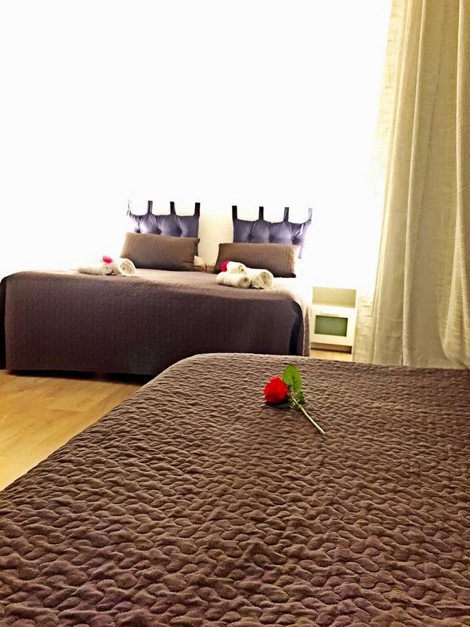 Rho Gloria 2 Otel Dış mekan fotoğraf