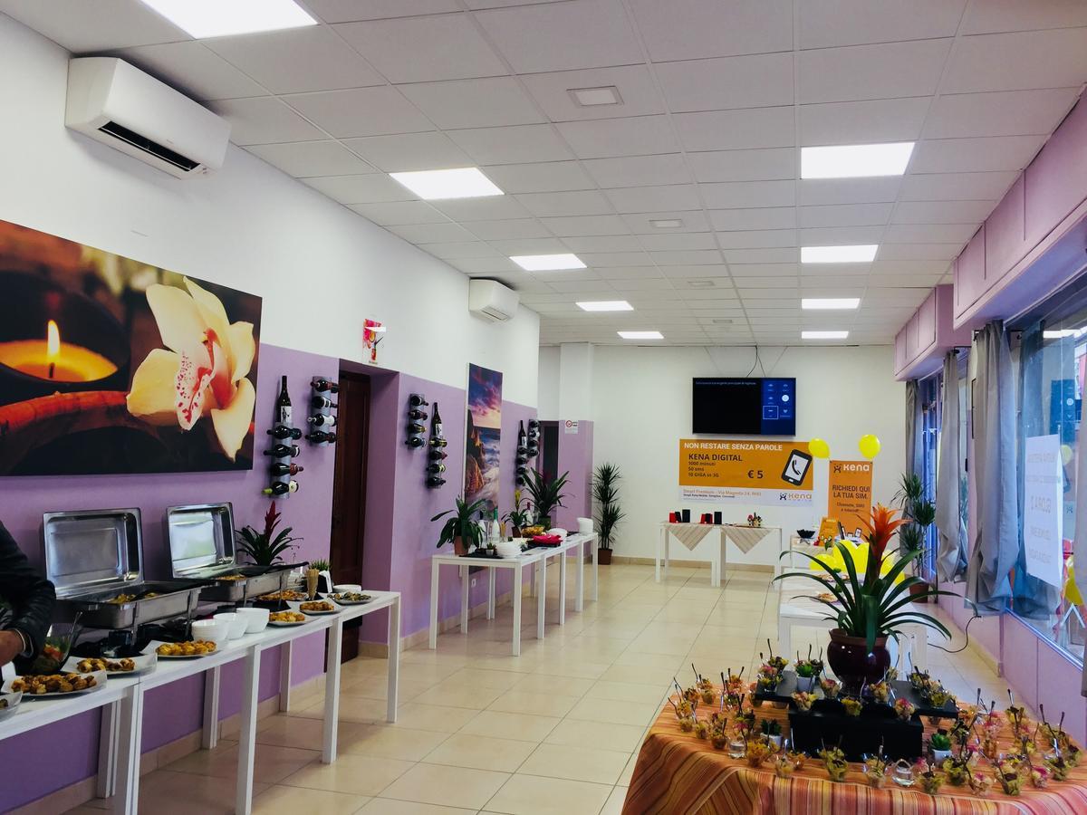 Rho Gloria 2 Otel Dış mekan fotoğraf